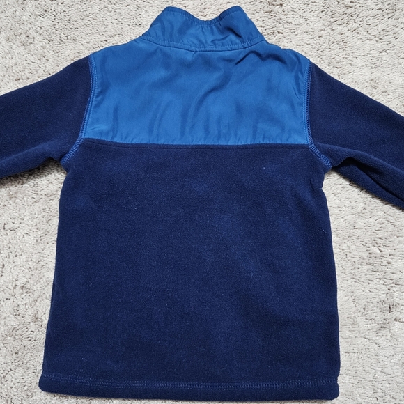 Sweaters - Picture 11 of 12